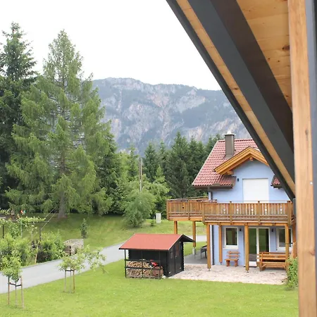 Haus 3laendereck At-slo-it An Der Piste Holiday home Arnoldstein