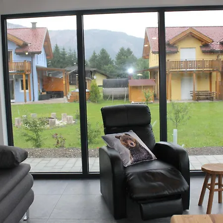 Haus 3laendereck At-slo-it An Der Piste Arnoldstein