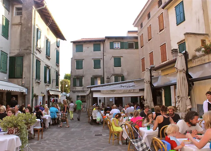 Haus 3laendereck At-slo-it An Der Piste Holiday home *